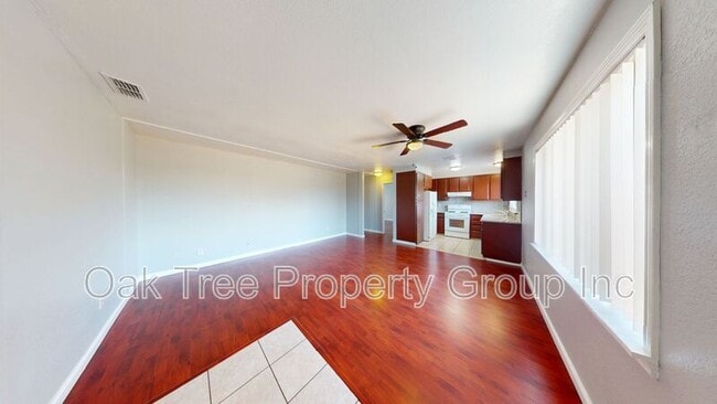 Foto del edificio - 2225 23rd Ave