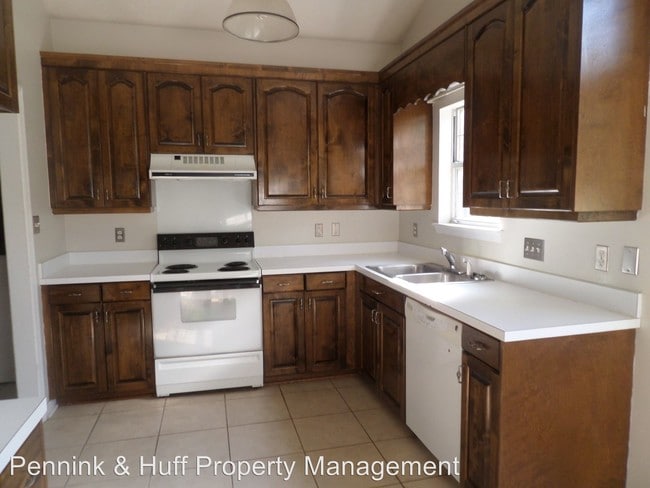 Building Photo - 3 br, 2 bath House - 530 Stacy Weaver Drive