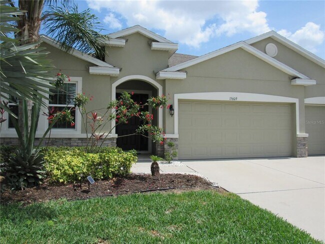 Foto del edificio - 15609 Trinity Fall Way