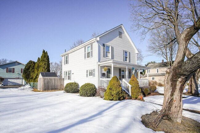 Foto del edificio - 40 Lealand Ave