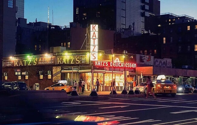 Foto del edificio - 165 Ludlow St