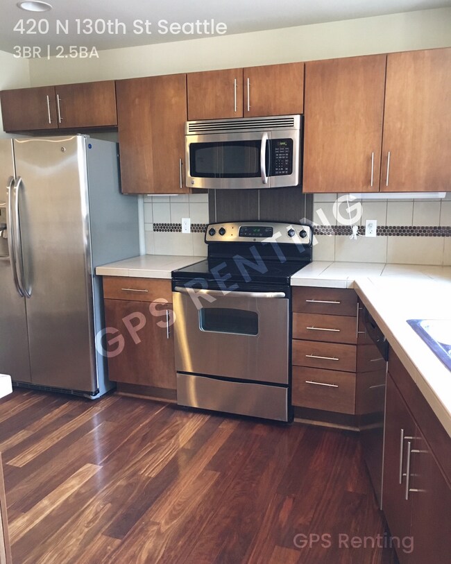 Foto del edificio - 420 N 130th St