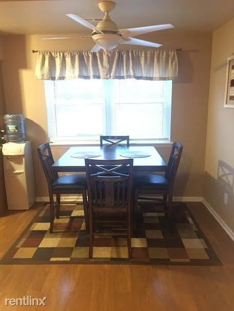 Foto del edificio - 56 Forge Rd