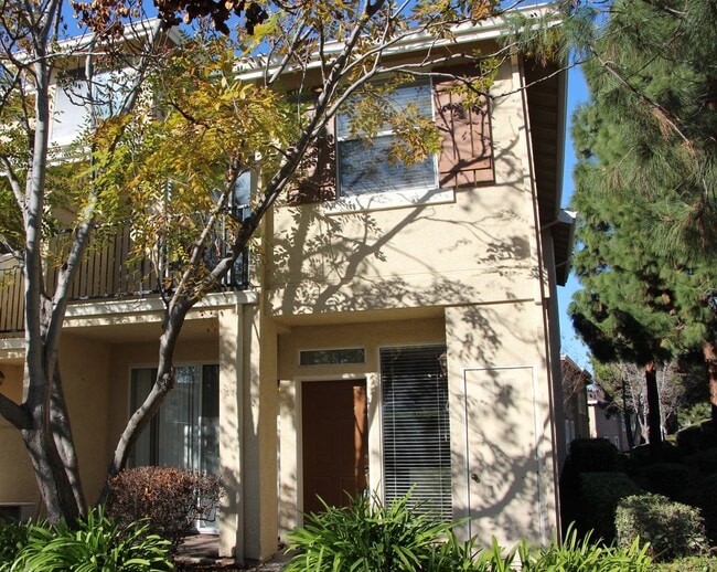 Building Photo - 1067 Niguel Ln