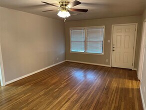 Building Photo - 4214 Gano St