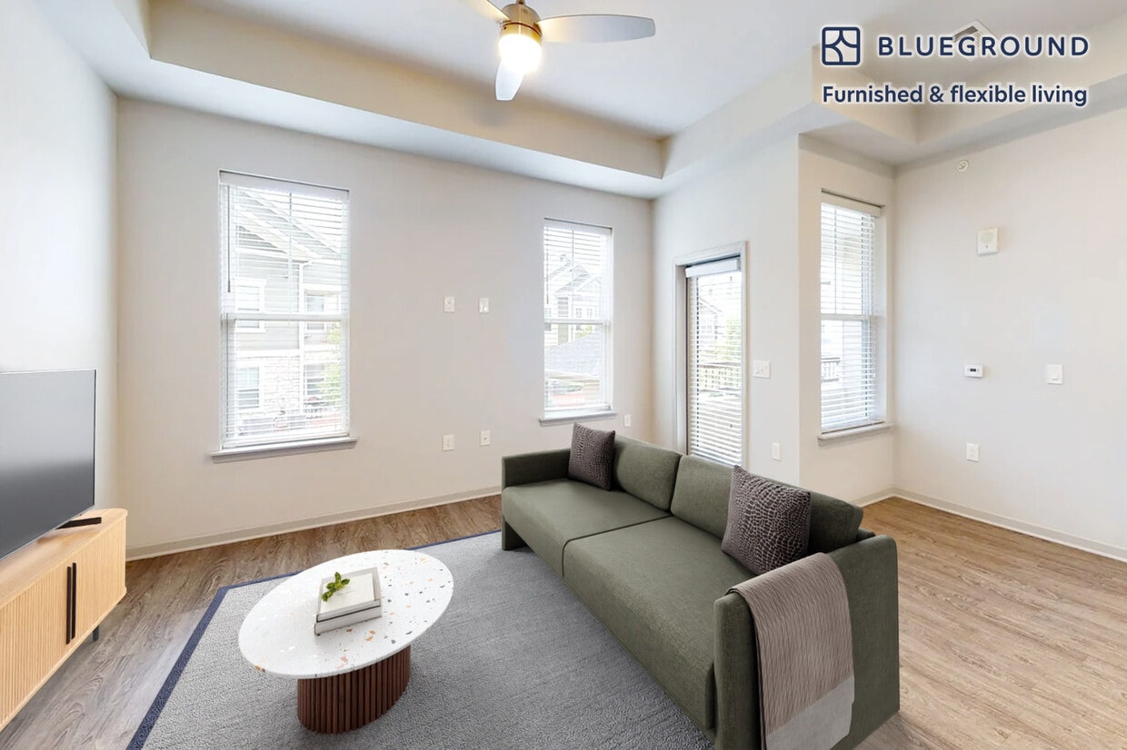 Foto principal - 4300 Swanson Wy