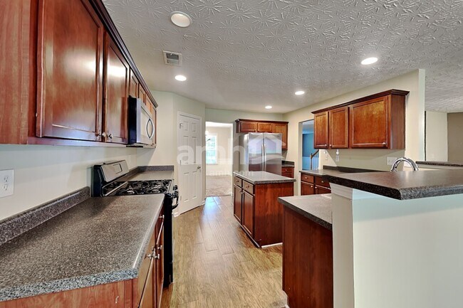 Foto del edificio - 3510 Bogan Mill Rd