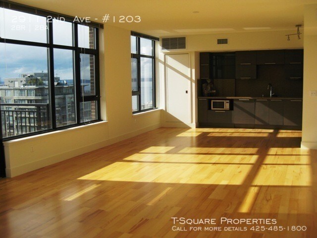 Building Photo - 2911 2nd Ave