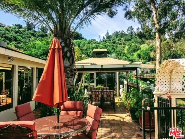 Foto del edificio - 5417 Weatherford Dr