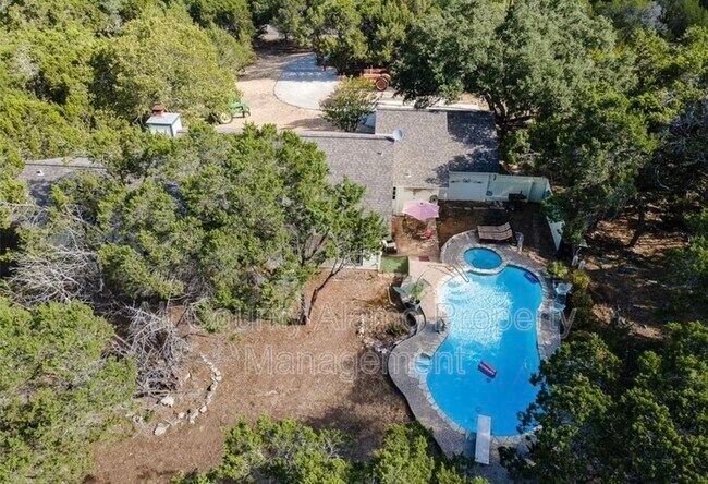 Foto del edificio - 2374 Johnson Rd