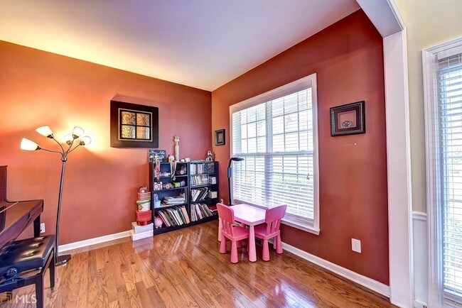 Building Photo - 2082 Young America Dr NE