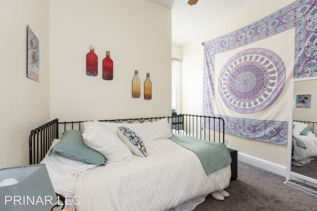 Foto del edificio - 3318 Prospect St NW
