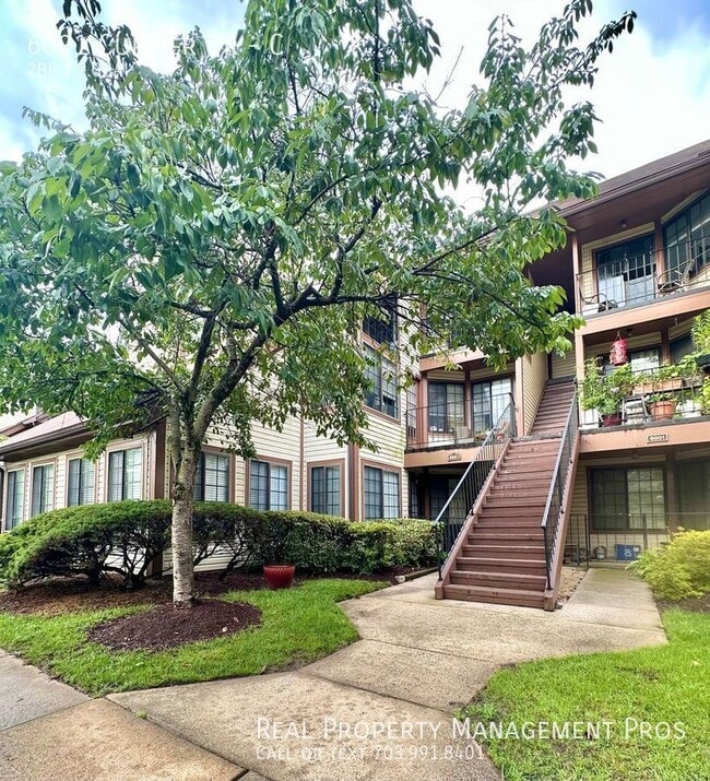 Building Photo - 6001 Curtier Dr