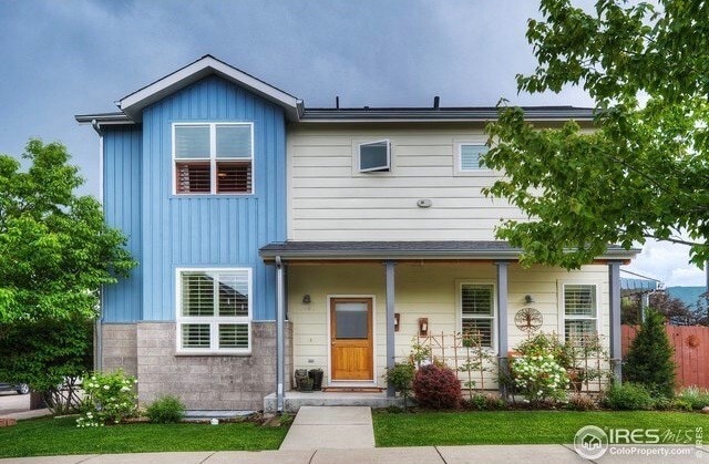 Modern HOLIDAY Home on Corner Lot in North Boulder! - Modern HOLIDAY Home on Corner Lot in North Boulder!