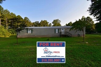 Building Photo - 210 Oak Tree Rd