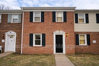 Building Photo - 405 Olde Greenwich Cir