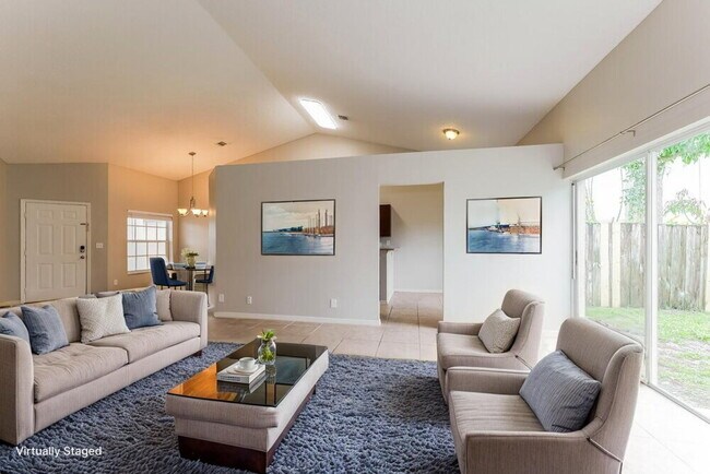 Foto del edificio - 180 Heatherwood Dr