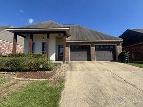 Building Photo - 7132 Myrtle Bluff Dr