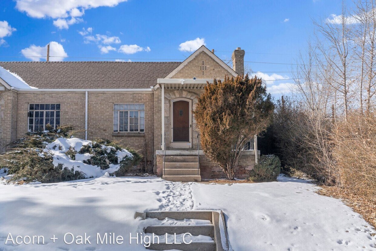 Primary Photo - 2 br, 1 bath House - 1477 Clermont St.