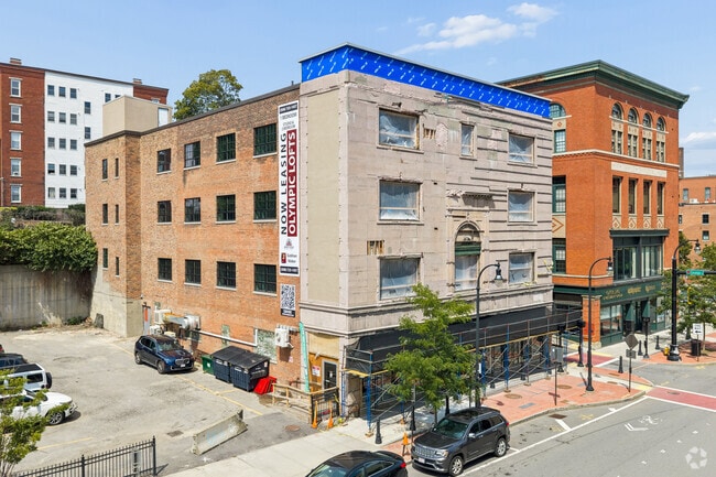 Building Photo - Olympic Lofts