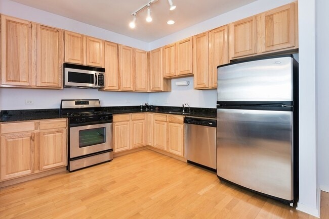Foto del edificio - 2933 N Clybourn Ave
