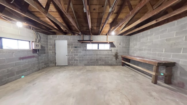 Building Photo - 507 Bellevue St