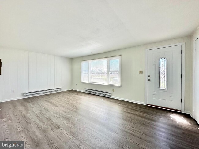 Foto del edificio - 2995 Barratts Chapel Rd