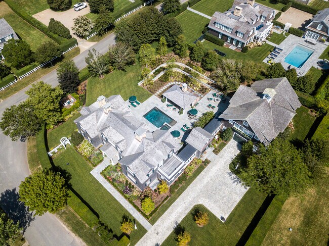Foto del edificio - 3 Field Club Ln