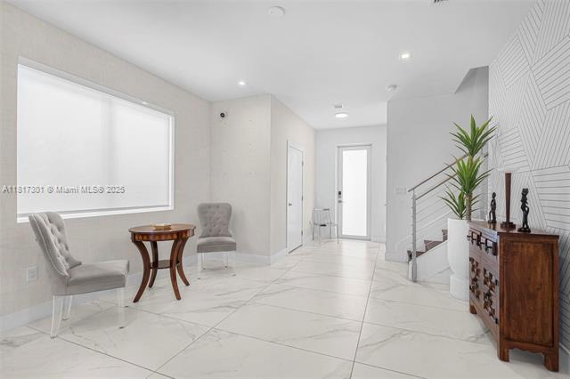 Foto del edificio - 10373 NW 68th Ter