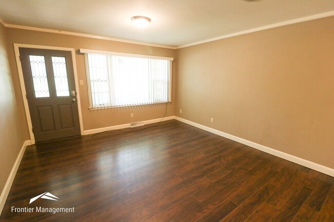 3 br, 1 bath House - 1705 Kenmar Dr. photo'