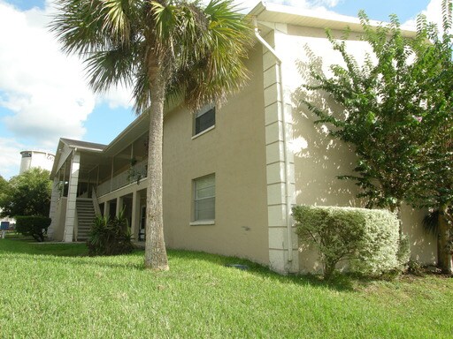 Building Photo - 38136 Townview Ave