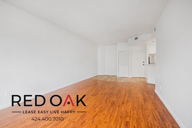 Foto del edificio - 4320 S Centinela Ave