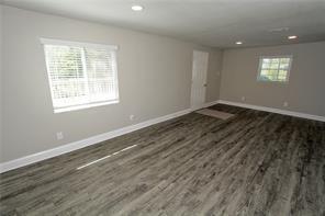 Foto del edificio - 5210 Chattahoochee St