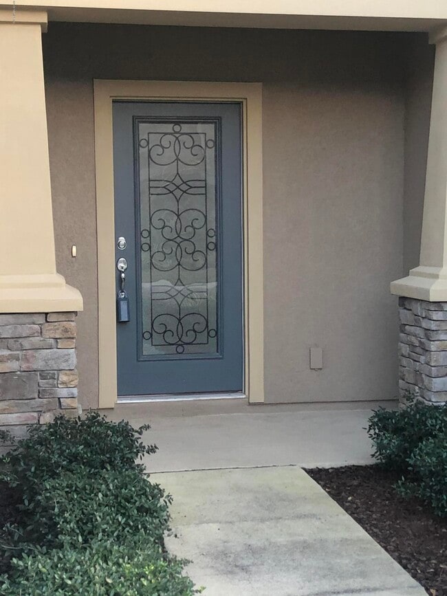 Building Photo - 7010 Butterfly Ct