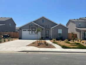 Building Photo - 6617 Shaver Dr