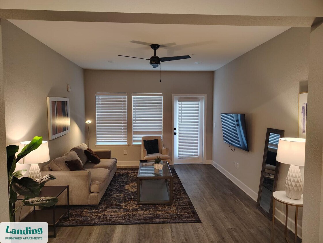 Foto principal - 120 NW 148th Terrace