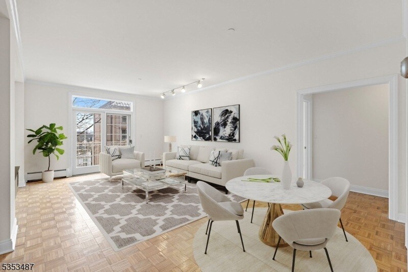 Foto principal - 207 Shearwater Ct W