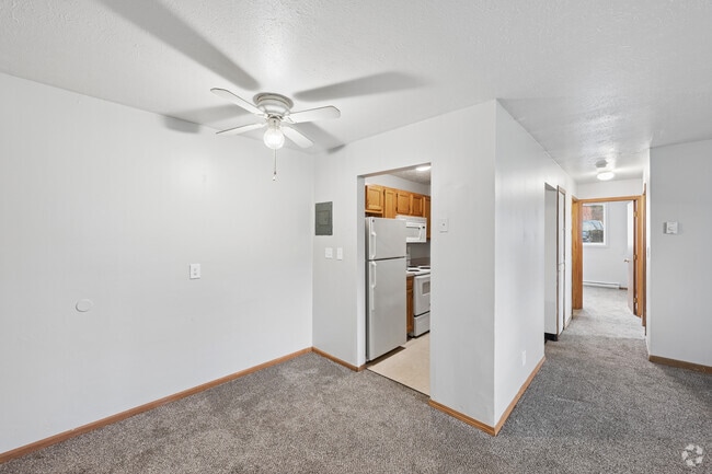 2BR, 1BA - 665SF - Dining Room - St. Charles Court Apartments