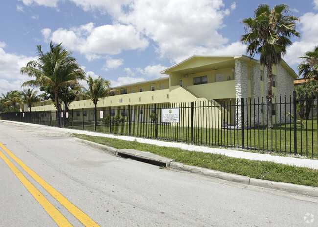 Sunny Isle Apartments Apartments - Miami Gardens, FL | Apartments.com