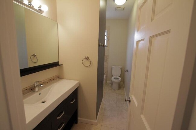 Foto del edificio - Unique BU Apartment