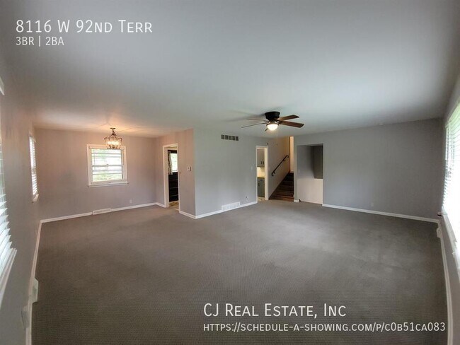 Foto del edificio - 8116 W 92nd Terrace