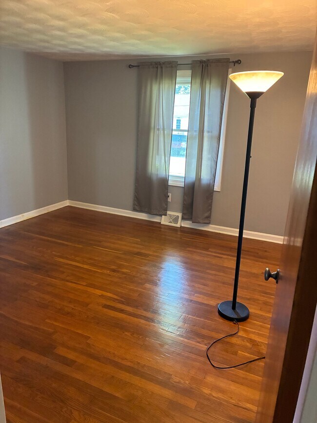 Foto del edificio - 1163 Hickory St