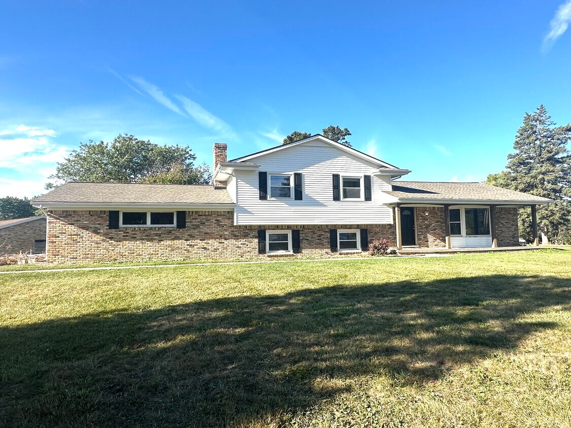 Foto del edificio - 1573 Wagon Wheel Lane