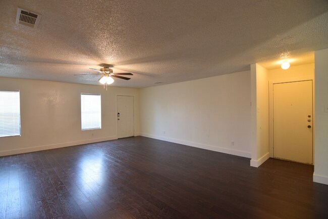 Foto del edificio - 2608 Boyd Ave