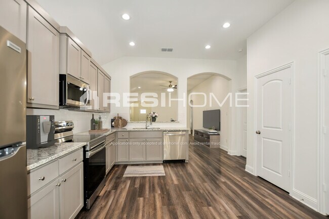 Foto del edificio - 9557 Rylie Crest Drive