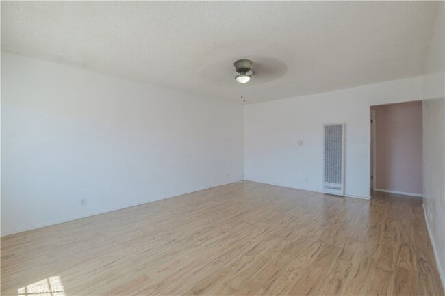Building Photo - 4433 Triggs St