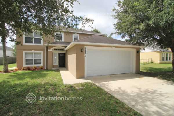 Building Photo - 3223 Scenic Woods Dr