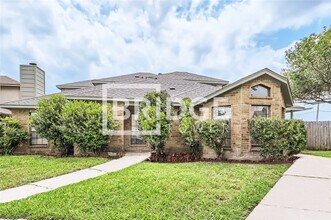 Building Photo - 7404 Rutgers Cir