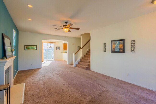 Foto del edificio - SIngle Family House for Rent in a quiet co...
