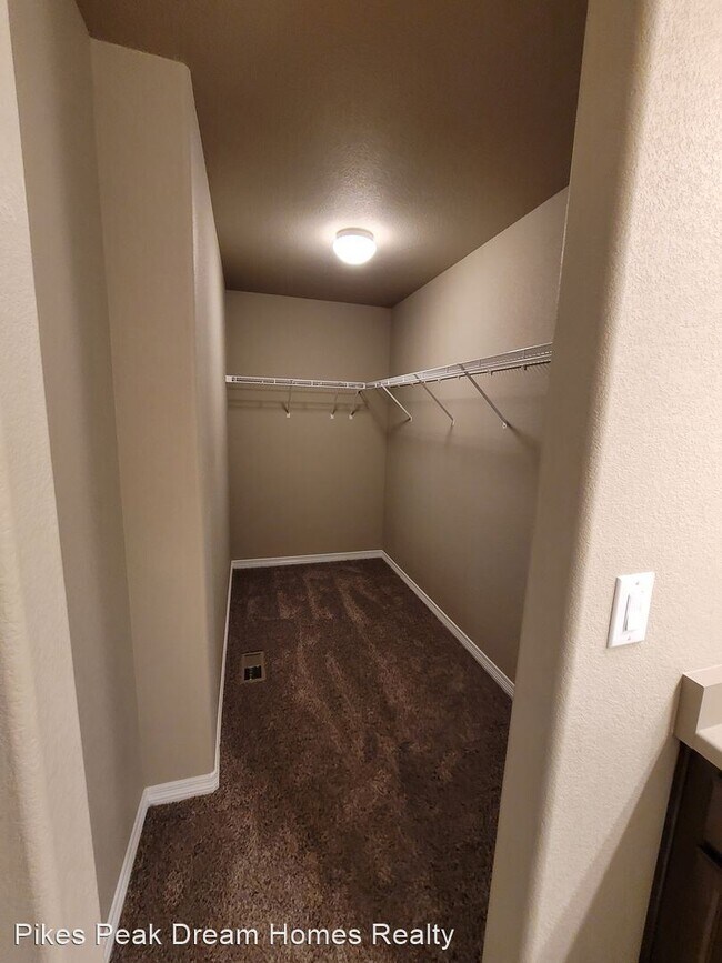 Foto del edificio - 3 br, 2.5 bath House - 10874 Rowley Drive